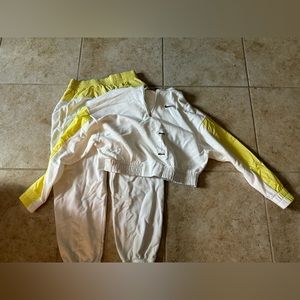 NIKE Tracksuit for women. Top brand new, sweats used